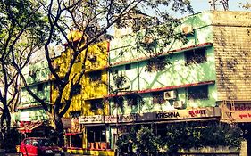 Hotel Metro Plaza Near Barc